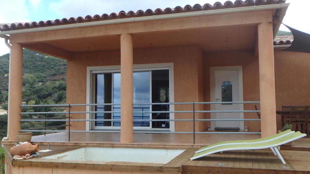 Villa Confina Villanova Habitación foto